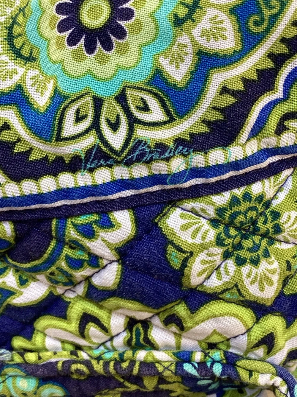 Vera Bradley Rhythm and Blues Quilted Paisley Travel Duffel - Picture 8 of 8